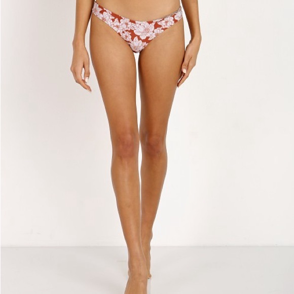 Acacia Rust Magnolia Bikini Set - Picture 5 of 5